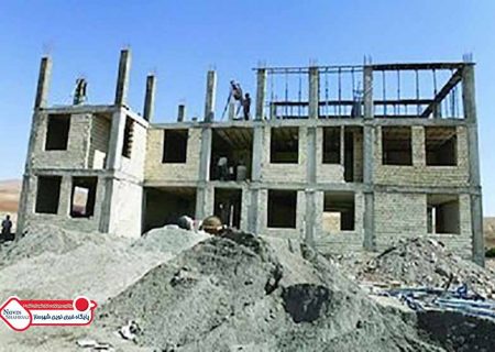 کلنگ احداث ۵۵۰ واحد مسکن محرومان در شهرستان مراوه تپه به زمین زده شد
