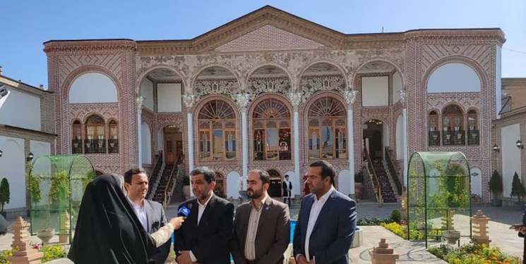 ضرغامی: واگذاری بناهای تاریخی به بخش خصوصی
