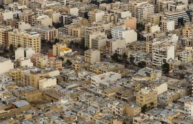 توسعه افقی یا عمودی؟!