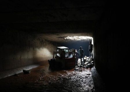 شهرداری تهران امسال به طور مستمر کانال‌ها را در سطح شهر لایروبی کرده است