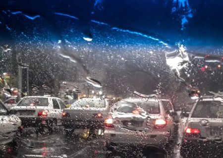 تهران قفل شد؛ عضو شورا: ۲٫۵ ساعت در ترافیک بودم