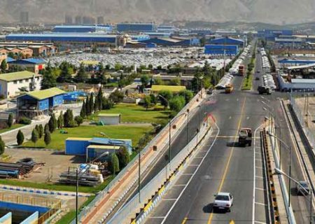 احداث نیروگاه خورشیدی به ظرفیت ۱۰ کیلووات/ تسطیح بیش از دوهزار متر مکعب فضای بی دفاع