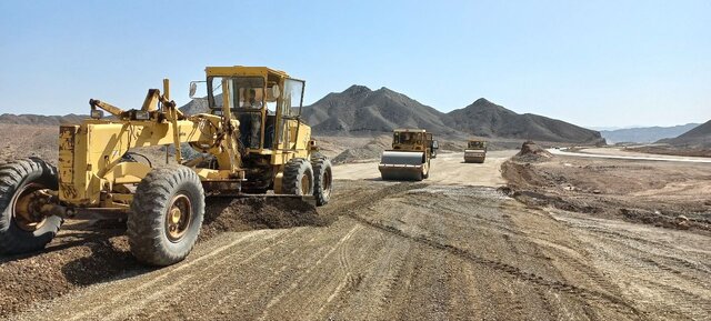 تلاش برای افتتاح ۲۰ کیلومتر بزرگراه در محور زاهدان- بیرجند