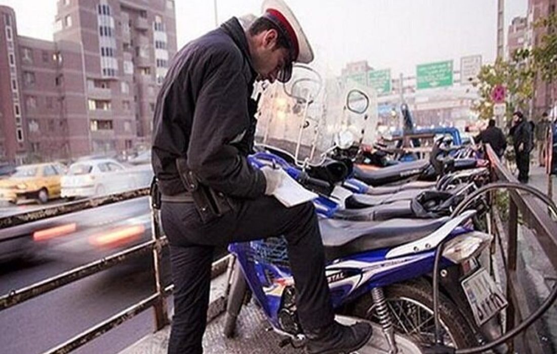 ۲۲۶ هزار موتورسیکلت اعمال قانون و ۱۰ هزار و ۵۰۰ دستگاه به پارکینگ منتقل شده است